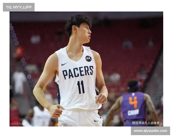 布克砍下18分托马斯贡献16分篮网季前赛险胜太阳曾凡博未登场